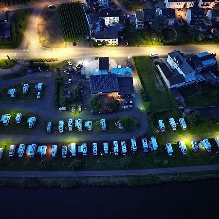 Ferienwohnungen Am Moselbeach Mehring  Exteriör bild